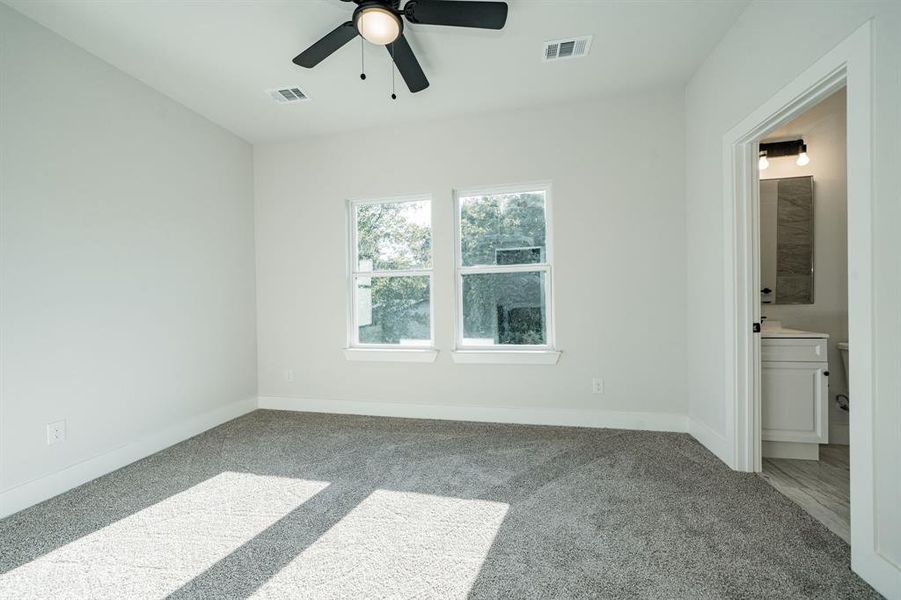 Spacious, unfurnished interior of a new home in , Terrell (Image 18). Spacious, unfurnished interior of a new home in , Terrell (Image 18).