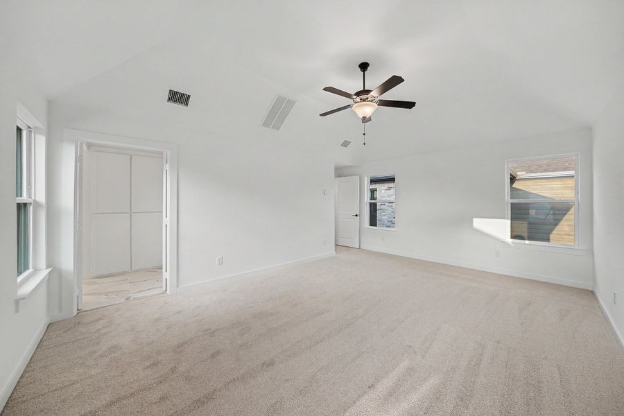 Spacious, unfurnished interior of a new home in Light Farms Brenham - 40' Lots, Celina (Image 22).
