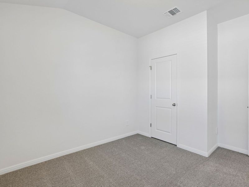 Spacious, unfurnished interior of a new home in Creekfall, Burnet (Image 12). Spacious, unfurnished interior of a new home in Creekfall, Burnet (Image 12).