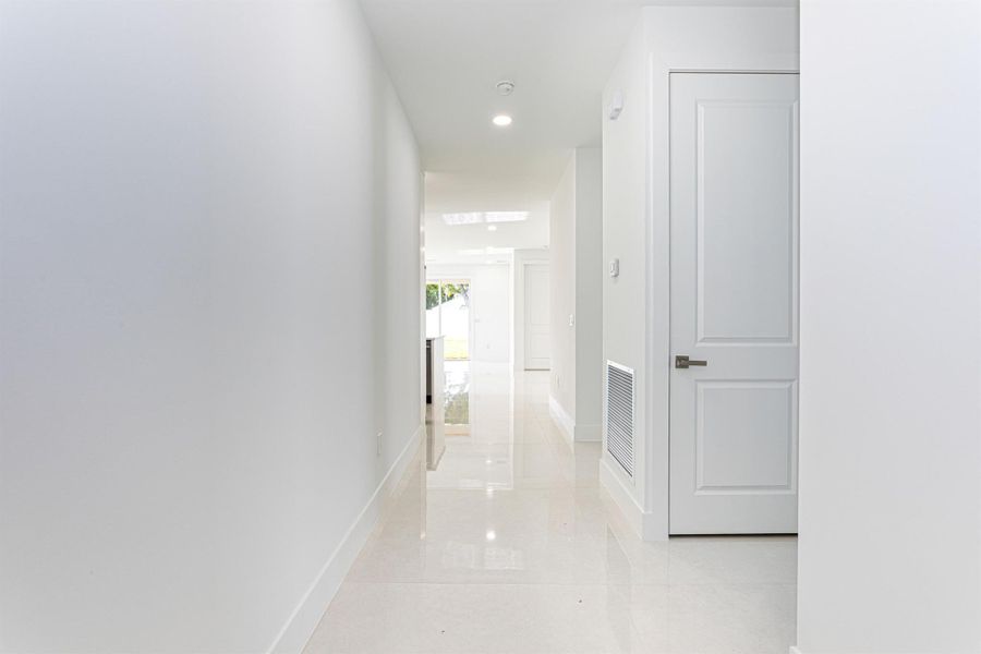 Spacious, unfurnished interior of a new home in , Jupiter (Image 12).