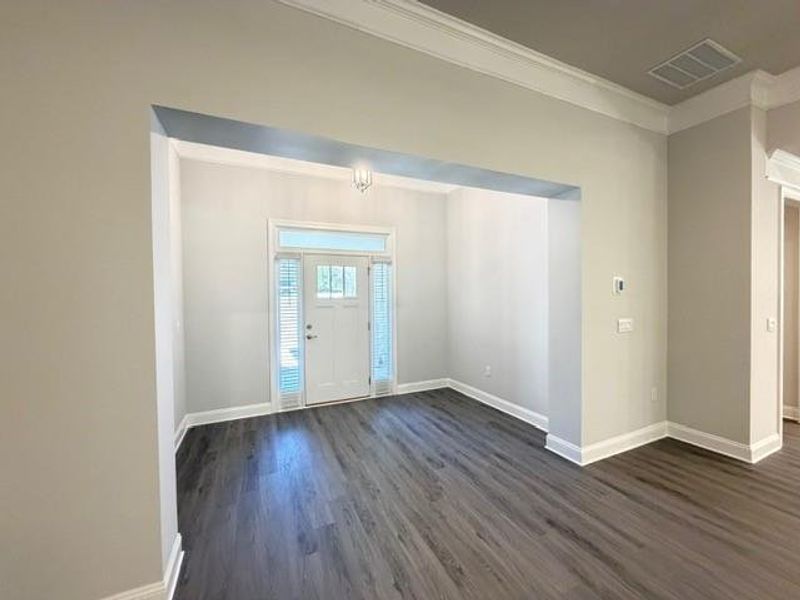 Spacious, unfurnished interior of a new home in Tuscany Hills, Douglasville (Image 16).