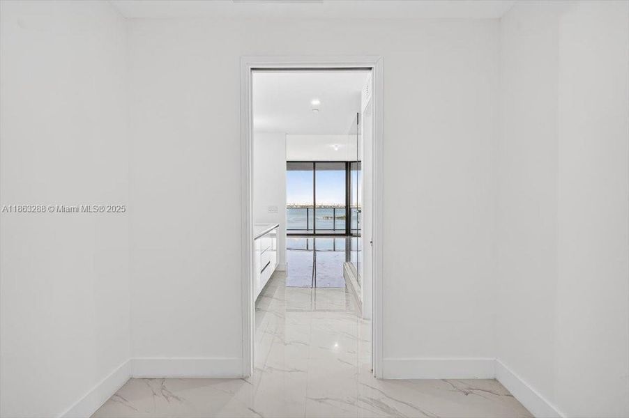 Image 29 of a home in .