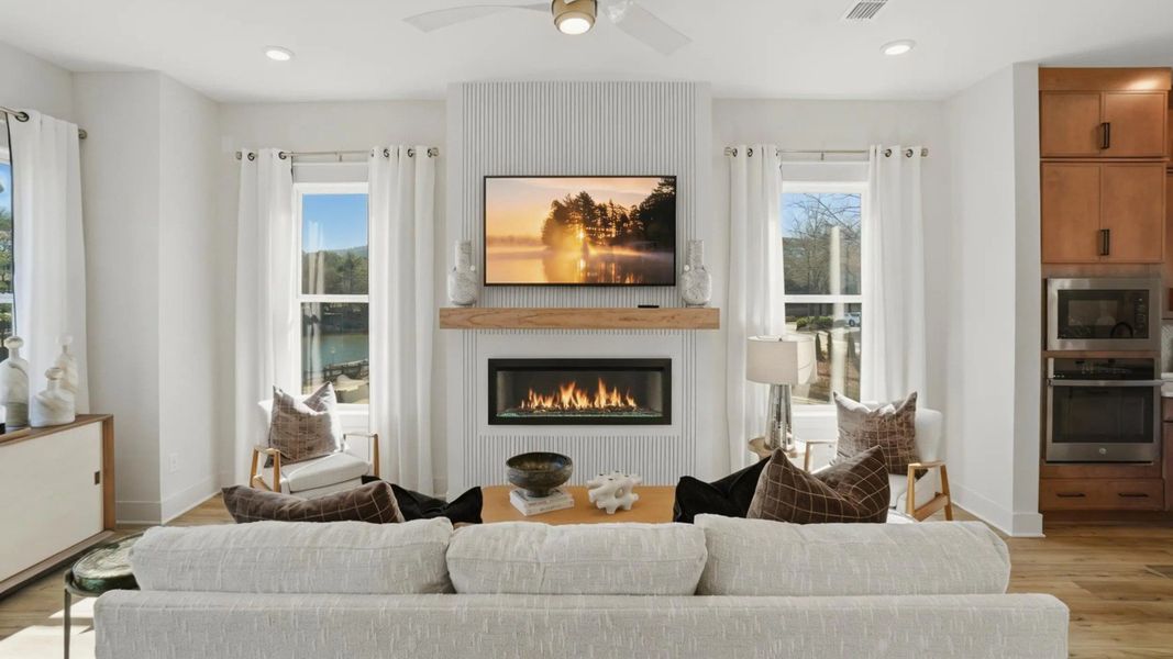 Representative furnished interior of a home built from the Seaton by DRB Homes in The Eighteen, Atlanta (Image 10). Representative furnished interior of a home built from the Seaton by DRB Homes in The Eighteen, Atlanta (Image 10).