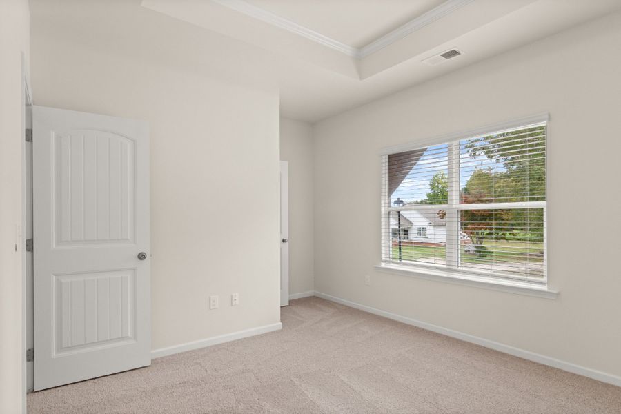 Spacious, unfurnished interior of a new home in Cantigny Park, Clarksville (Image 18). Spacious, unfurnished interior of a new home in Cantigny Park, Clarksville (Image 18).