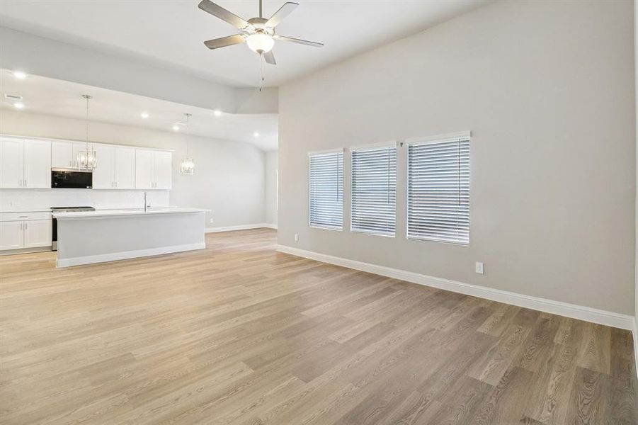 Photo is not of the actual home, but is an inspirational photo of builder’s model home and may depict options, furnishings, and/or decorator features that are not included.