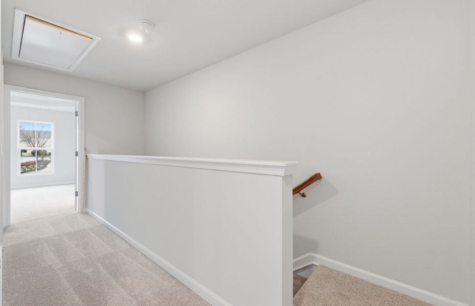 Spacious, unfurnished interior of a new home in Flemingfield, Greensboro (Image 39).