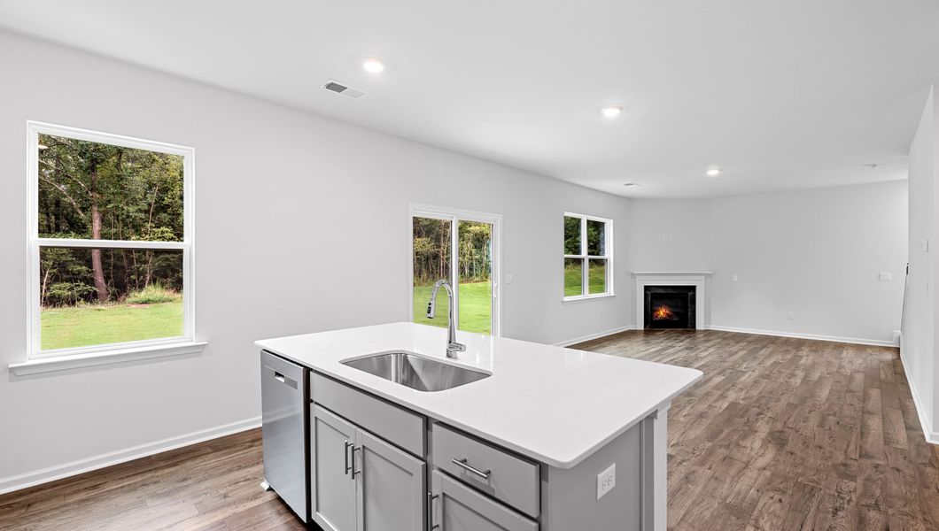 Furnished interior view inside a new home in Woodglen, Piedmont (Image 9).