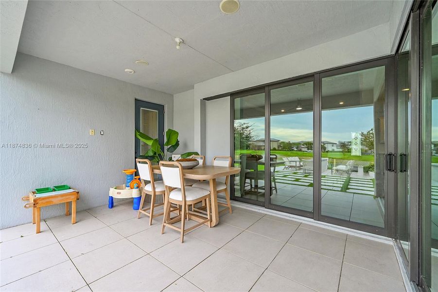 Image 21 of a home in Oak Tree.