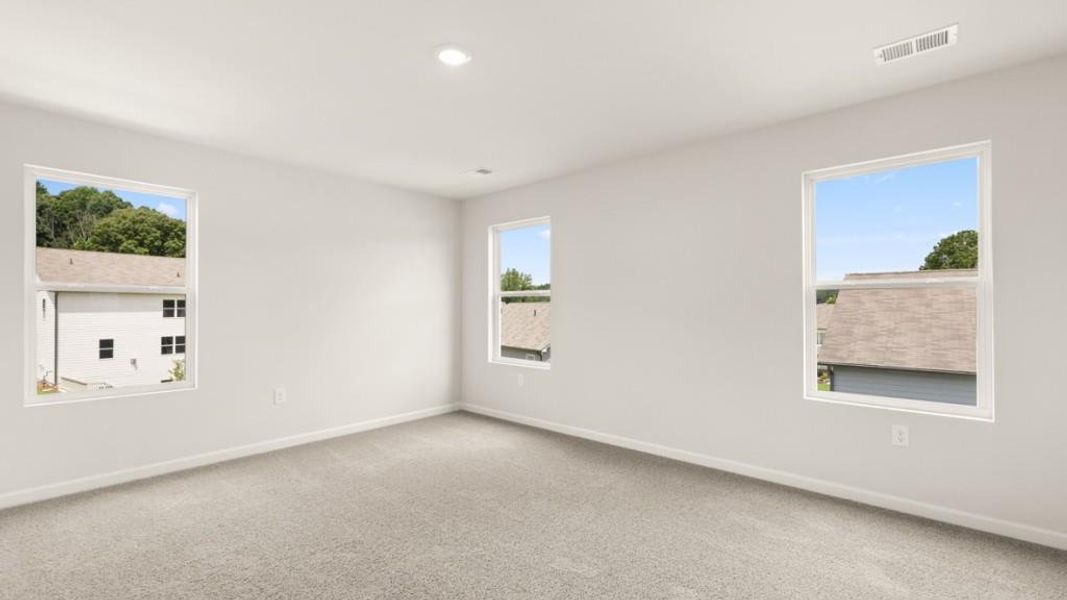 Spacious, unfurnished interior of a new home in Liberty Crossing, Braselton (Image 21).