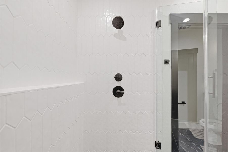 Close-up of interior finishes inside a home in , Houston (Image 21). Close-up of interior finishes inside a home in , Houston (Image 21).