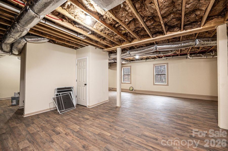 Image 29 of a home in .