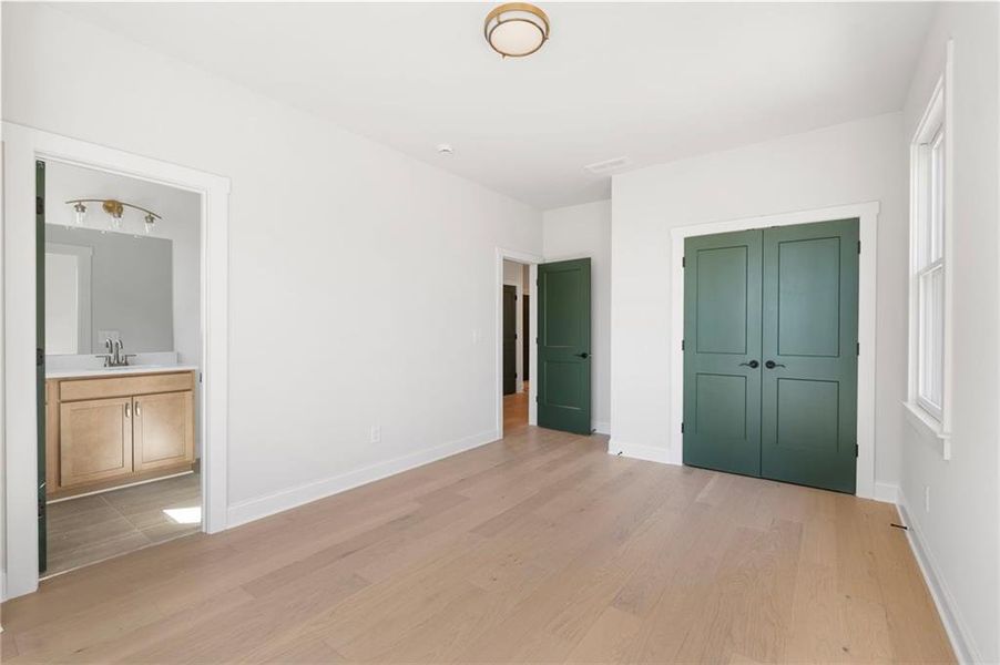 Spacious, unfurnished interior of a new home in , Cumming (Image 27).