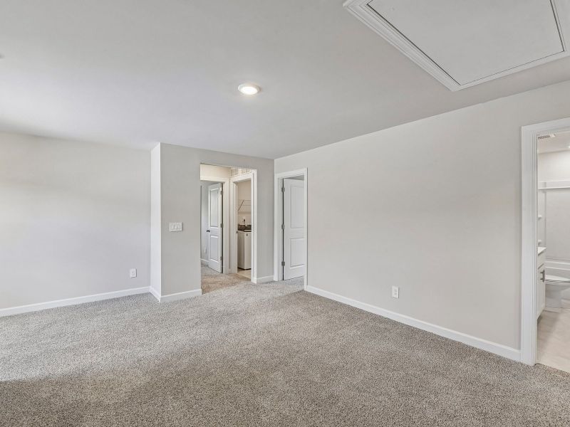 Spacious, unfurnished interior of a new home in Seattle Crossing, Shelby (Image 15).