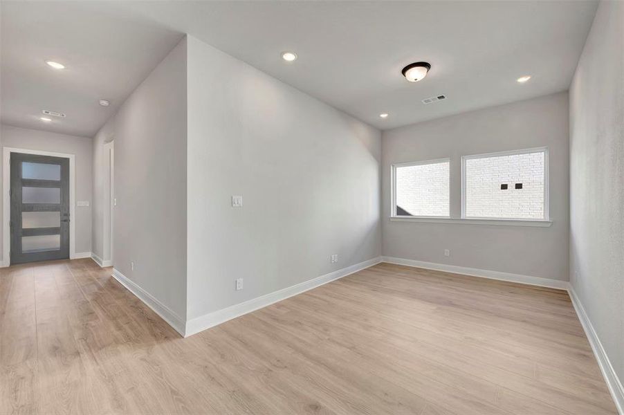 Spacious, unfurnished interior of a new home in Treeline, Justin (Image 17).