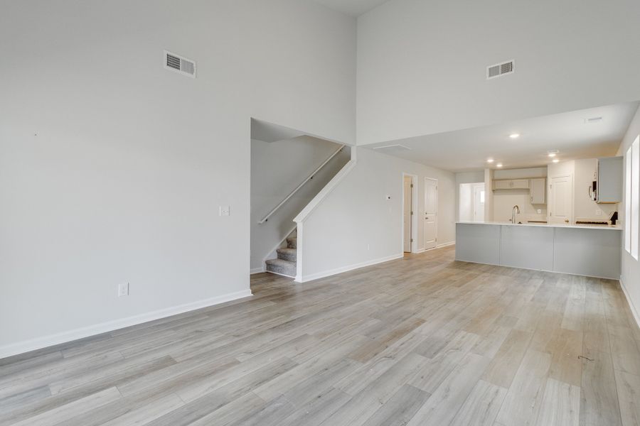 Spacious, unfurnished interior of a new home in Bluefield, Lexington (Image 19). Spacious, unfurnished interior of a new home in Bluefield, Lexington (Image 19).