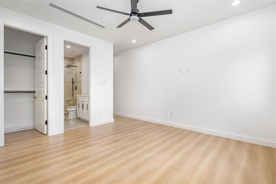 Spacious, unfurnished interior of a new home in , Colleyville (Image 29).