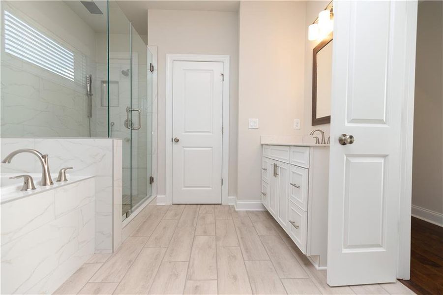 Furnished interior view inside a new home in Waterside Single Family, Peachtree Corners (Image 16).