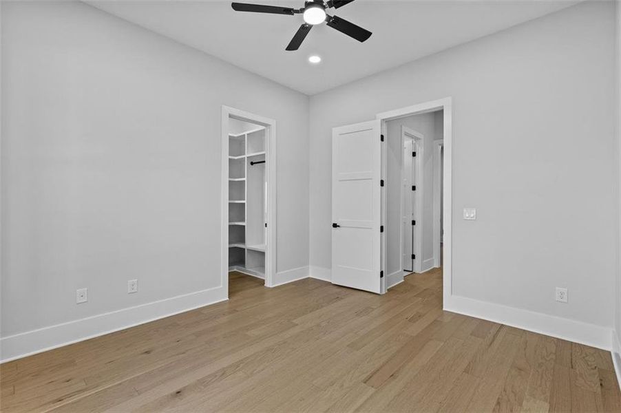 Spacious, unfurnished interior of a new home in , Monroe (Image 36).