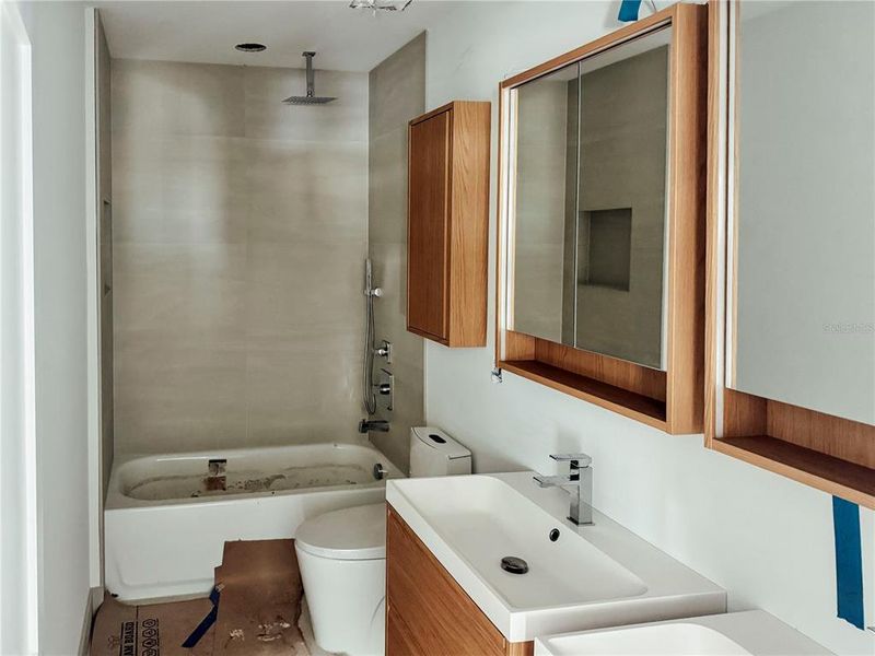 Image 14 of a home in .