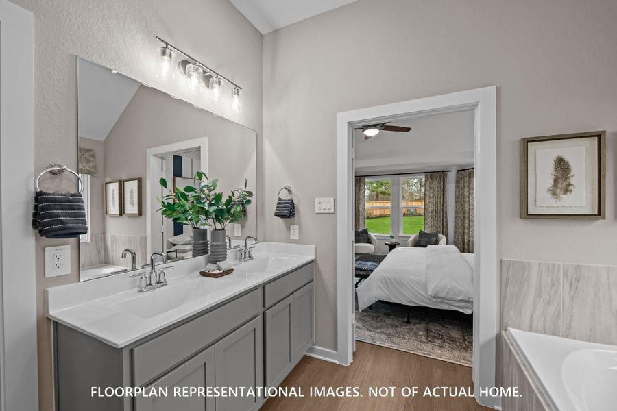 Image 13 of a home in Pinewood at Grand Texas.