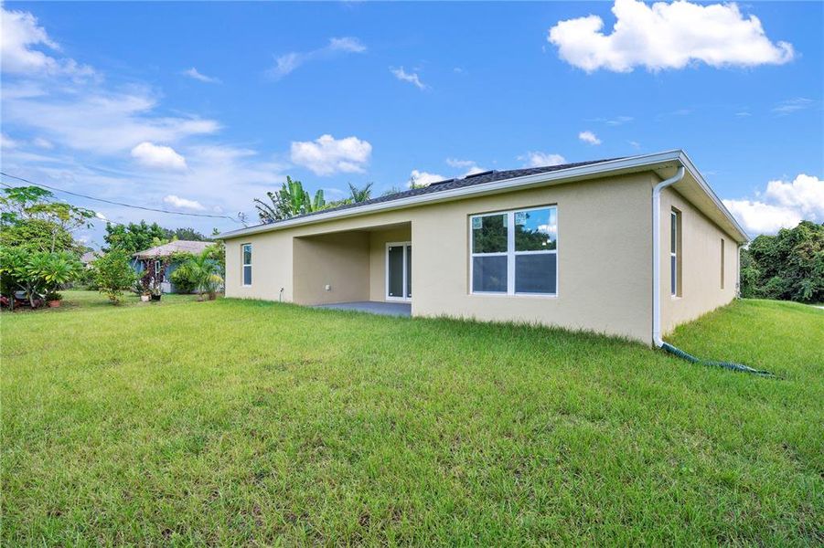 Exterior details and patio area of a home in , Palm Bay (Image 22).