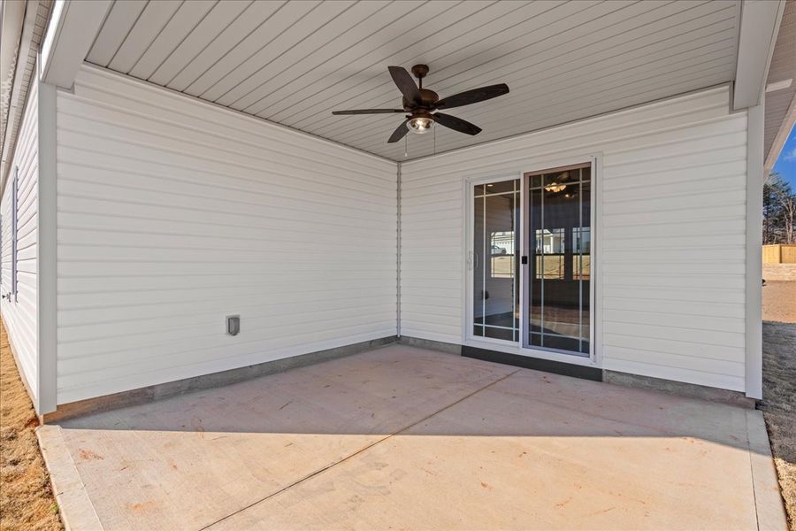 Representative exterior details of a home built from the Cheshire by Enchanted Homes in Hampshire Heights, Moore (Image 23).