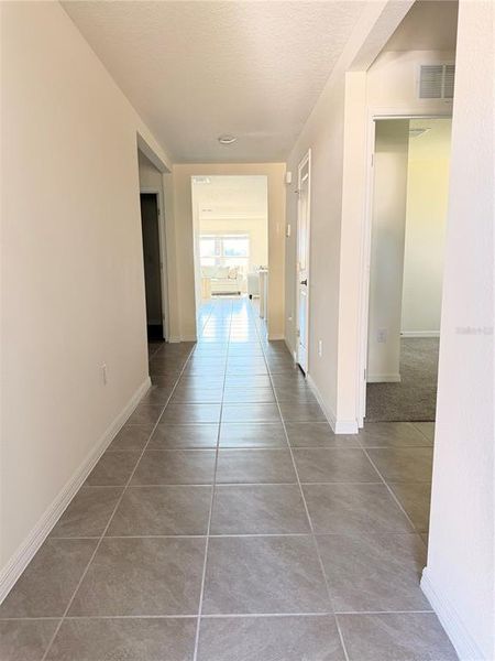 Spacious, unfurnished interior of a new home in Marion County Spot Lots, Ocala (Image 14).