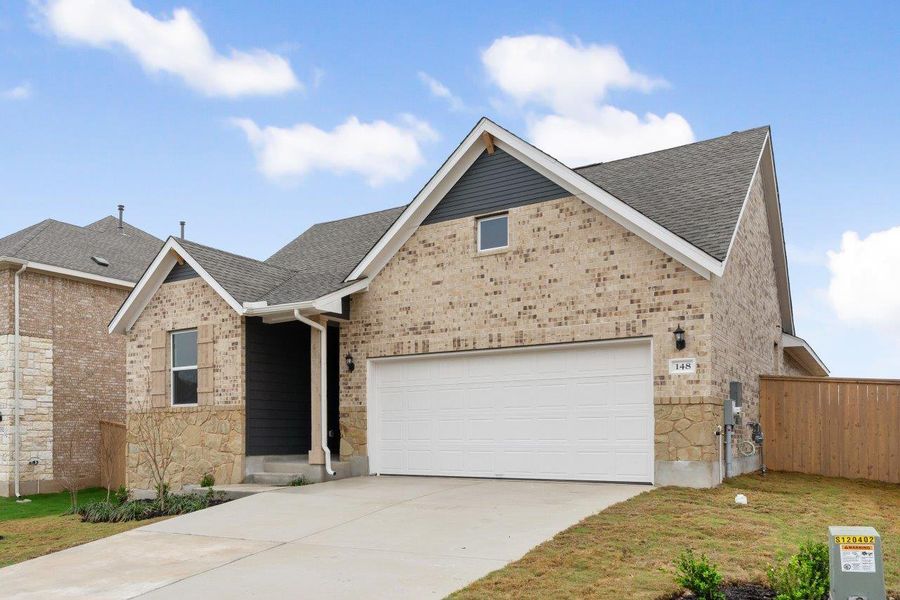 Representative images and renderings are for illustrative purposes. Actual structural options and design finishes of home may vary. Representative images and renderings are for illustrative purposes. Actual structural options and design finishes of home may vary.