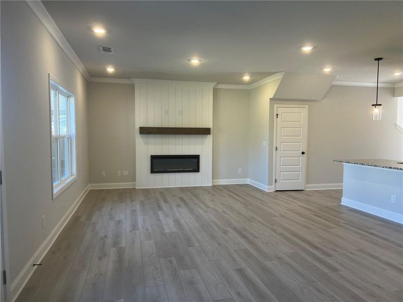 Spacious, unfurnished interior of a new home in Crofton Place Enclave, Snellville (Image 25). Spacious, unfurnished interior of a new home in Crofton Place Enclave, Snellville (Image 25).