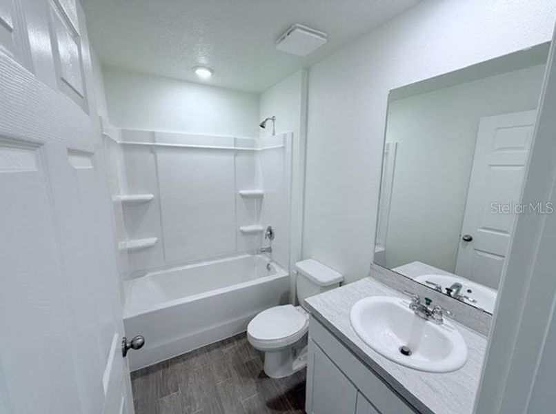 Furnished interior view inside a new home in Palm Coast, Palm Coast (Image 4).