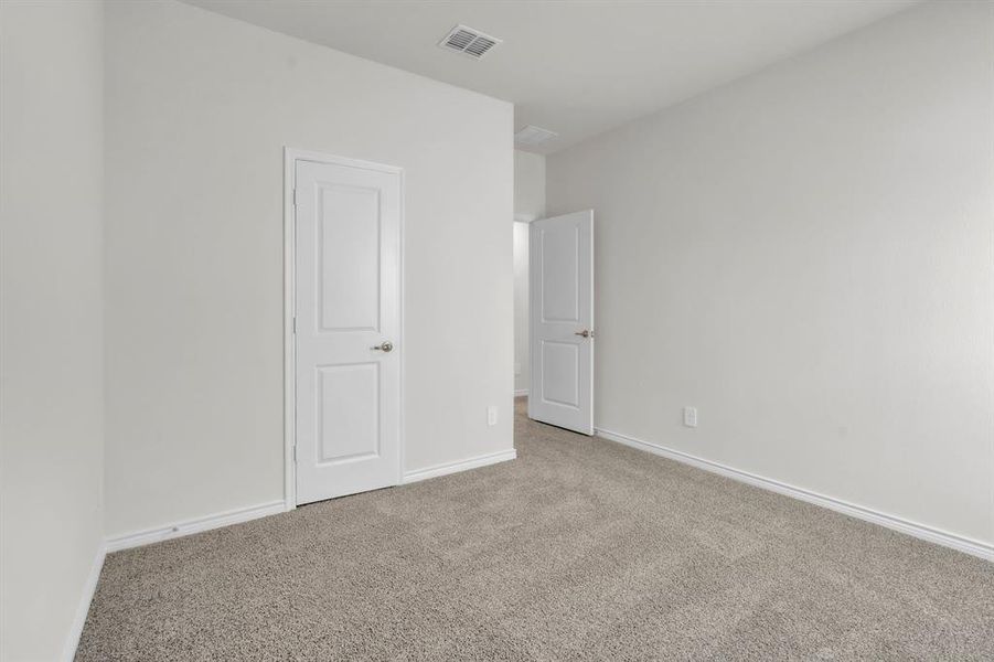 Spacious, unfurnished interior of a new home in The Landing at Hidden Lakes, McKinney (Image 27). Spacious, unfurnished interior of a new home in The Landing at Hidden Lakes, McKinney (Image 27).