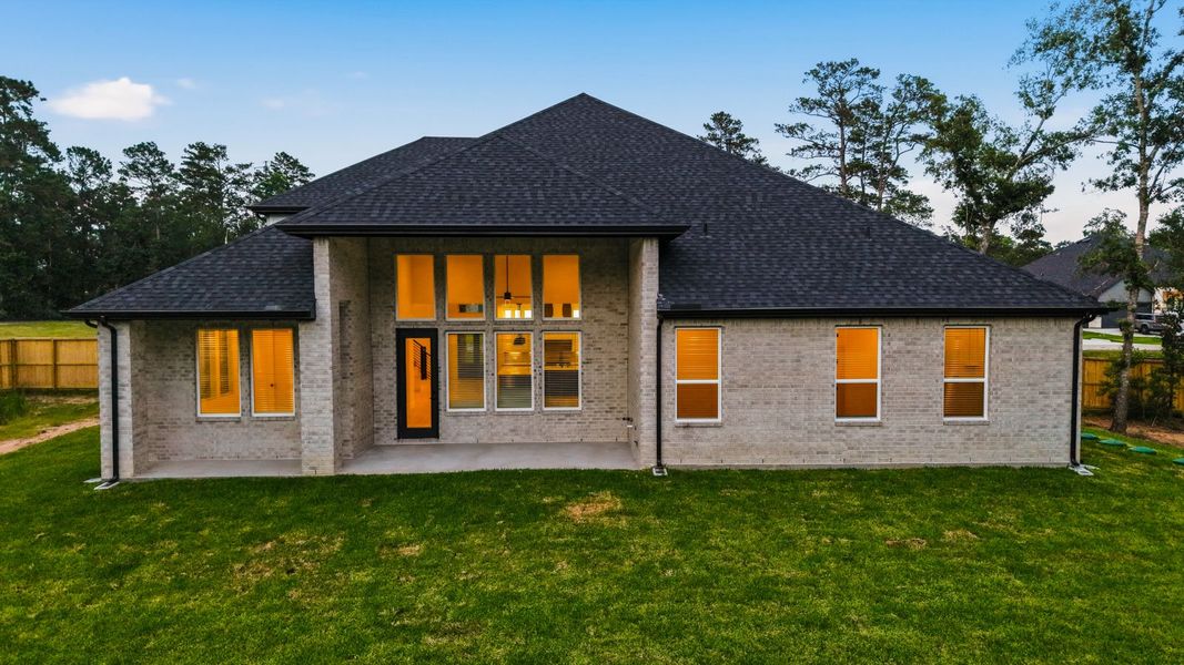 Representative exterior details of a home built from the Capri by D.R. Horton in Butlers Bend Estates, Pinehurst (Image 24).