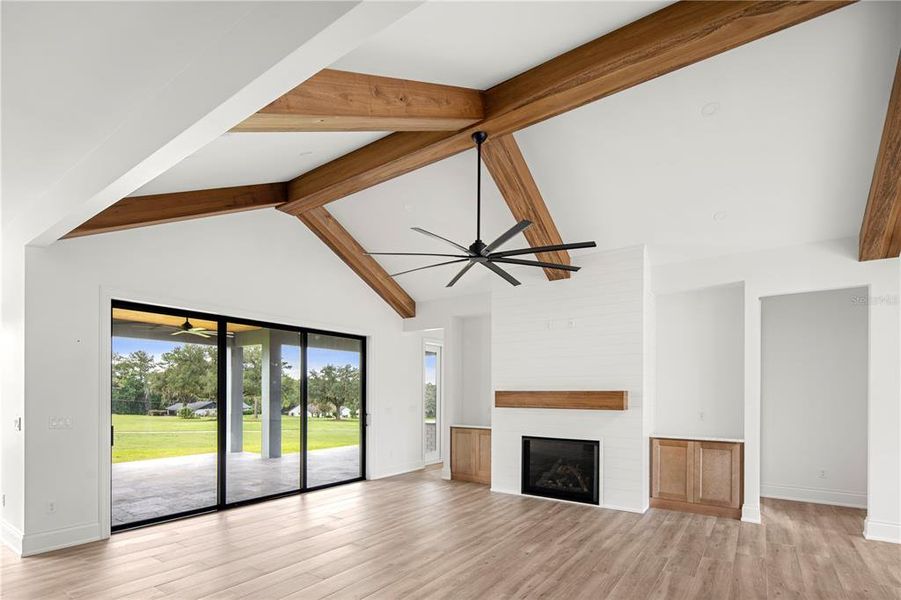 Spacious, unfurnished interior of a new home in , Ocala (Image 27).