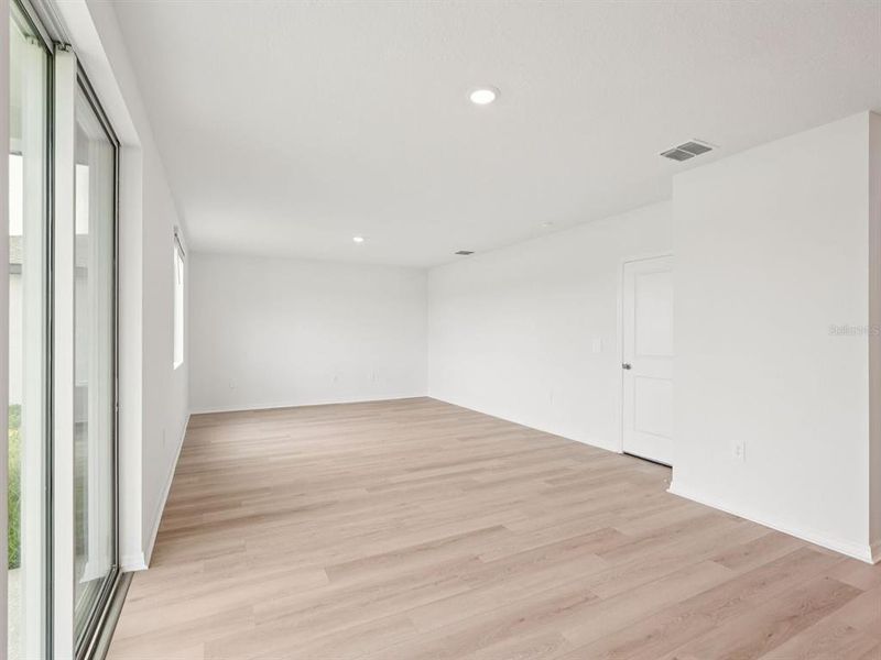 Spacious, unfurnished interior of a new home in Magnolia Bay - Classic Series, Nokomis (Image 24). Spacious, unfurnished interior of a new home in Magnolia Bay - Classic Series, Nokomis (Image 24).