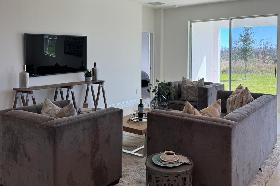 Furnished interior view inside a new home in Ridgeview, Clermont (Image 8).