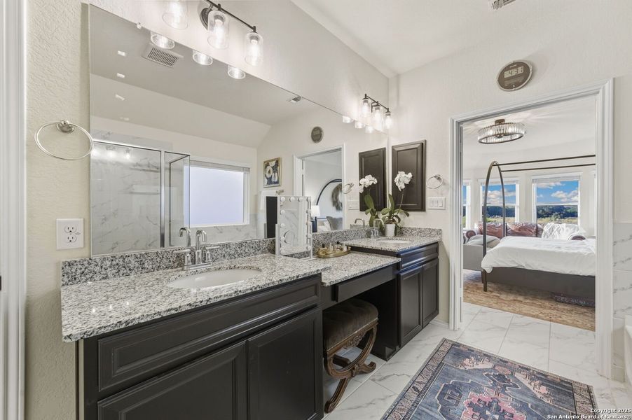 Furnished interior view inside a new home in , New Braunfels (Image 18). Furnished interior view inside a new home in , New Braunfels (Image 18).