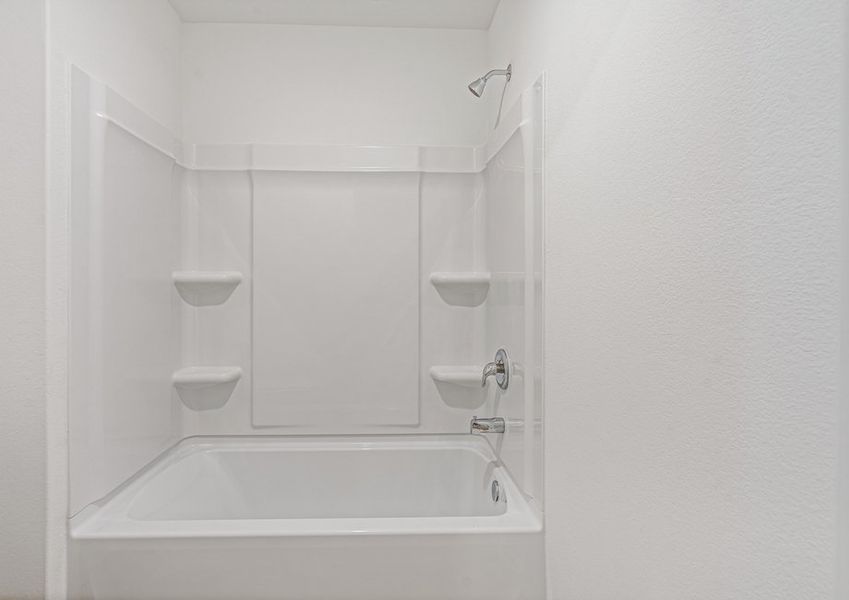 Shower/tub combination in the secondary bathroom Shower/tub combination in the secondary bathroom