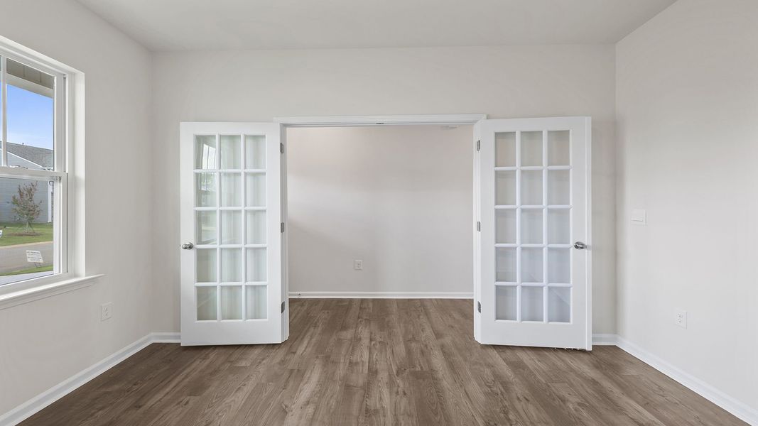Spacious, unfurnished interior of a new home in Woodhaven, Spartanburg (Image 15). Spacious, unfurnished interior of a new home in Woodhaven, Spartanburg (Image 15).