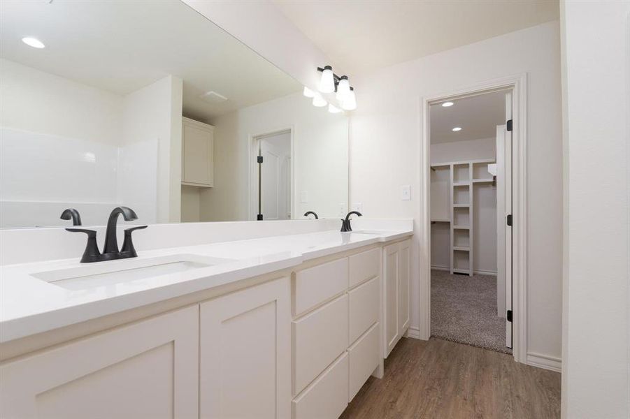 Furnished interior view inside a new home in , Abilene (Image 11).