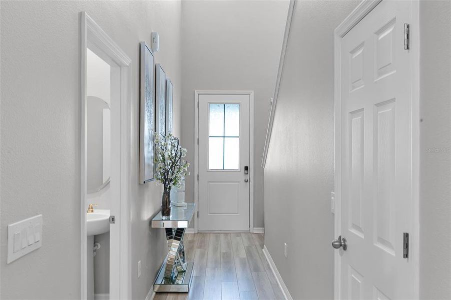 Furnished interior view inside a new home in , Minneola (Image 16).