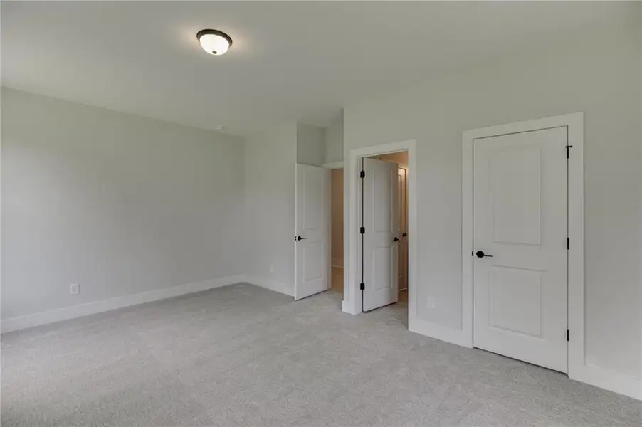 Spacious, unfurnished interior of a new home in , Buford (Image 43).