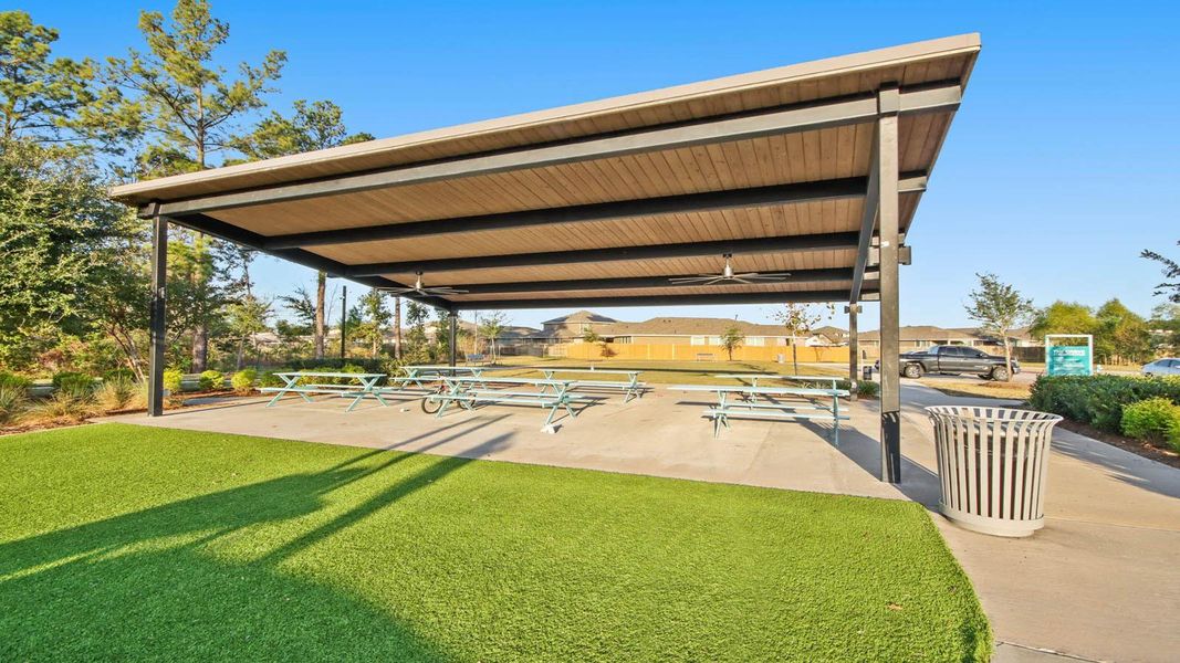 Community amenities in Granger Pines, Conroe (Image 14).