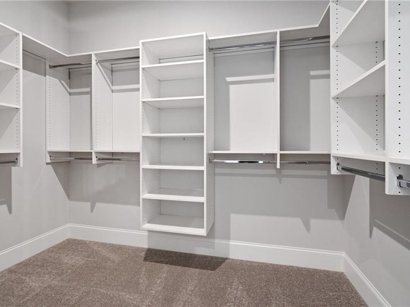 Spacious, unfurnished interior of a new home in The Village at Towne Lake, Woodstock (Image 63).