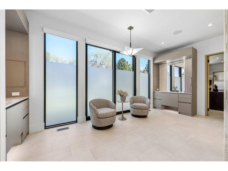 Furnished interior view inside a new home in , Greenwood Village (Image 9).