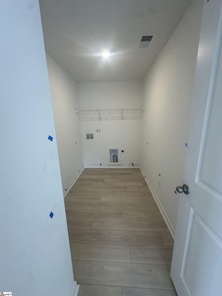 Spacious, unfurnished interior of a new home in Shiloh Trail, Wellford (Image 31). Spacious, unfurnished interior of a new home in Shiloh Trail, Wellford (Image 31).