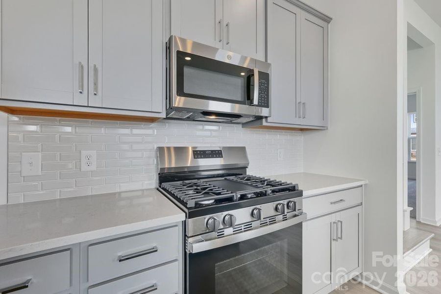 3131 Beacon Heights ~ Ready Now