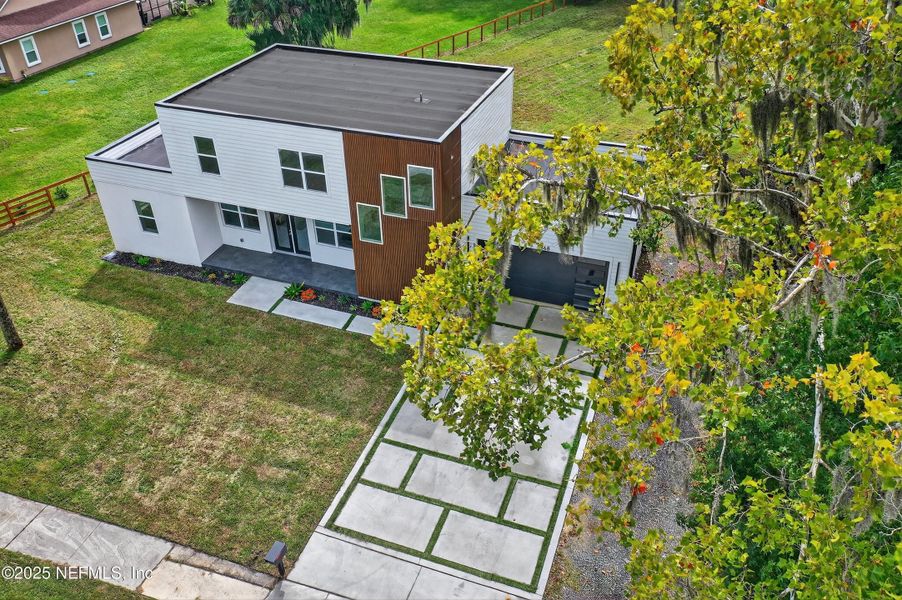 Image 54 of a home in .