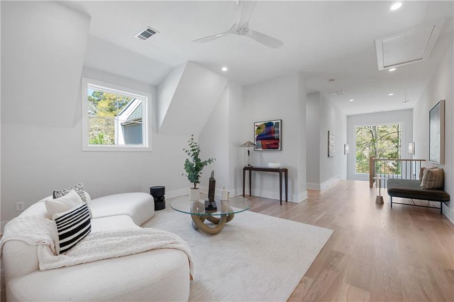 Furnished interior view inside a new home in , Roswell (Image 10).