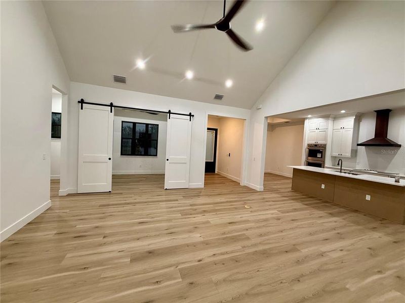Spacious, unfurnished interior of a new home in , Punta Gorda (Image 32).