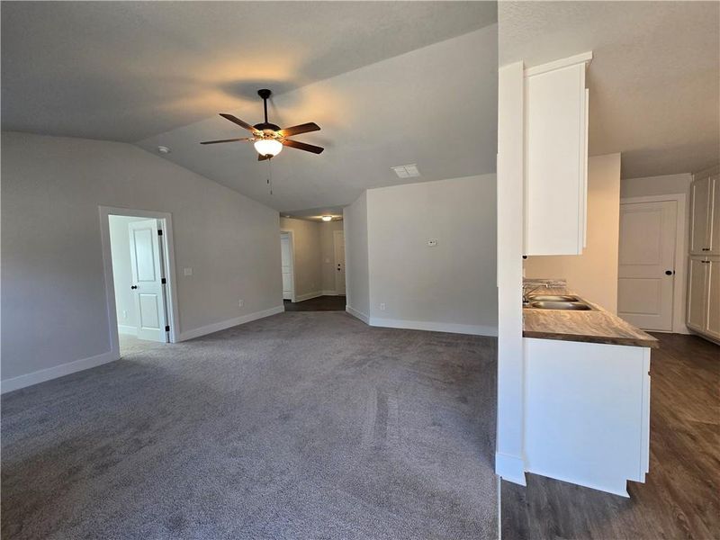 Spacious, unfurnished interior of a new home in , Hartwell (Image 23).